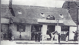 Packhorse Hotel, which was adjacent to the Marshall/Conyngham properties.
